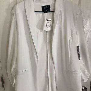 Long white blazer